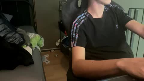 Snapshot of theothede19cm chatting on 28, 10, 2025 theothede19cm online show from 28, 10, 2025