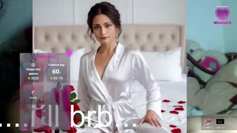 Snapshot of thequeenbella chatting on 24, 9, 2025 bella saritta online show from 24, 9, 2025