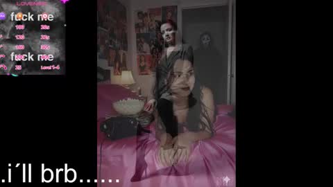 Snapshot of thequeenbella chatting on 18, 10, 2025 bella saritta online show from 18, 10, 2025