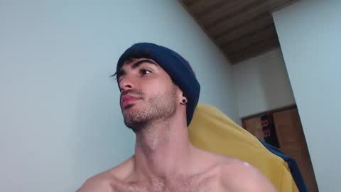 Snapshot of therazhanen chatting on 19, 1, 2026 Santiago Enrique online show from 19, 1, 2026