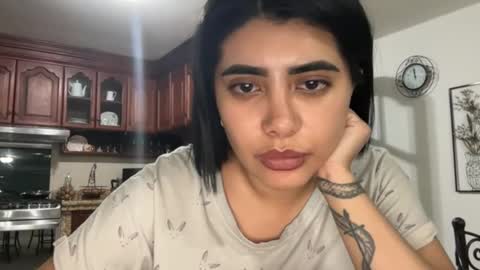 therealcamilabaddie online show from 22, 12, 2024