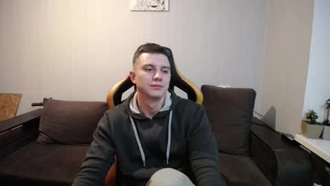 Snapshot of theroadtomars chatting on 7, 11, 2025 Nick online show from 7, 11, 2025