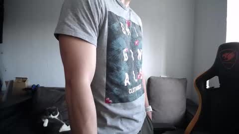 Snapshot of theroadtomars chatting on 21, 11, 2025 Nick online show from 21, 11, 2025