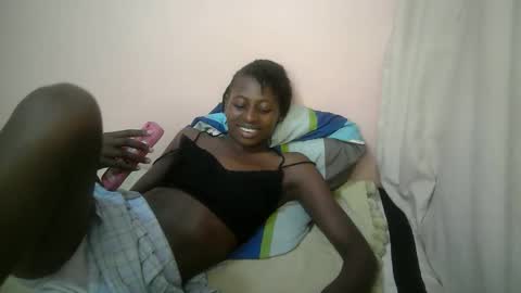 Snapshot of therry_heart chatting on 9, 9, 2025 hearty online show from 9, 9, 2025