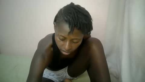 Snapshot of therry_heart chatting on 12, 9, 2025 hearty online show from 12, 9, 2025