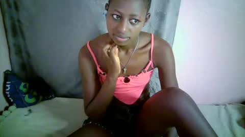 Snapshot of therry_heart chatting on 27, 10, 2025 hearty online show from 27, 10, 2025