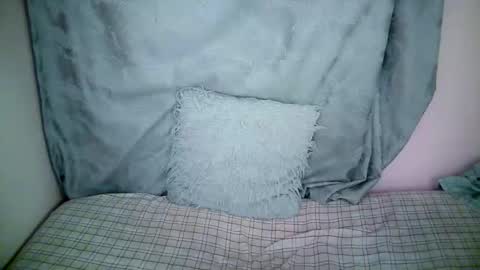 Snapshot of therry_heart chatting on 18, 12, 2025 hearty online show from 18, 12, 2025