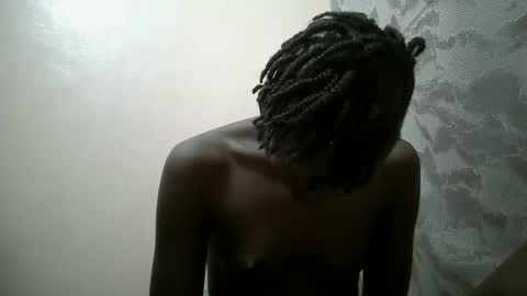 Snapshot of therry_heart chatting on 8, 2, 2026 hearty online show from 8, 2, 2026