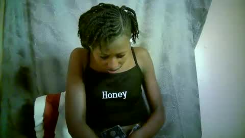 Snapshot of therry_heart chatting on 15, 2, 2026 hearty online show from 15, 2, 2026