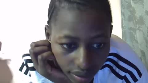 Snapshot of therry_heart chatting on 9, 3, 2026 hearty online show from 9, 3, 2026