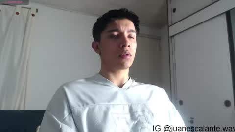 Snapshot of thesaint_xxx chatting on 18, 3, 2026 thesaint_xxx online show from 18, 3, 2026