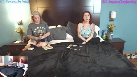 Snapshot of thesexperts420 chatting on 9, 3, 2025 TheSexperts420 online show from 9, 3, 2025