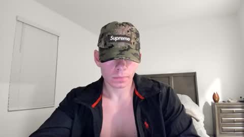 TheShortKing1 online show from 25, 2, 2026