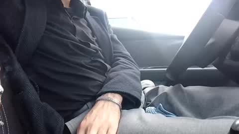 thesixpack_ online show from 15, 4, 2026