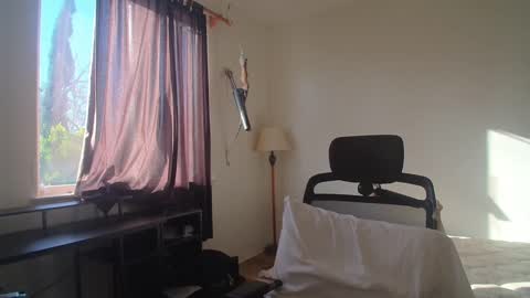 troy online show from 4, 10, 2025