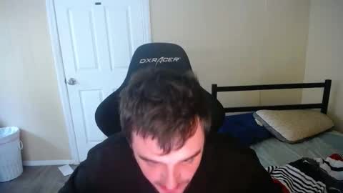 Snapshot of theycallmeking1000 chatting on 25, 5, 2026 TheKingOfPorn online show from 25, 5, 2026