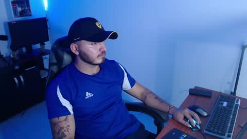 Snapshot of thiago_420 chatting on 20, 5, 2026 thiago_420 online show from 20, 5, 2026