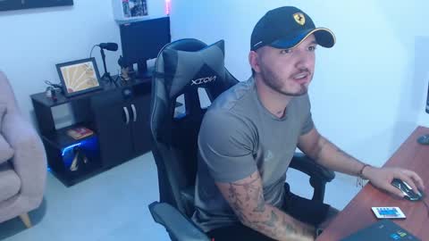 Snapshot of thiago_420 chatting on 23, 5, 2026 thiago_420 online show from 23, 5, 2026