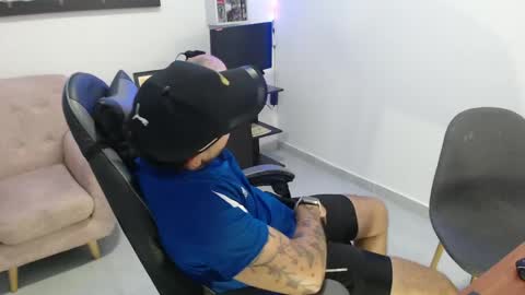 Snapshot of thiago_420 chatting on 27, 5, 2026 thiago_420 online show from 27, 5, 2026