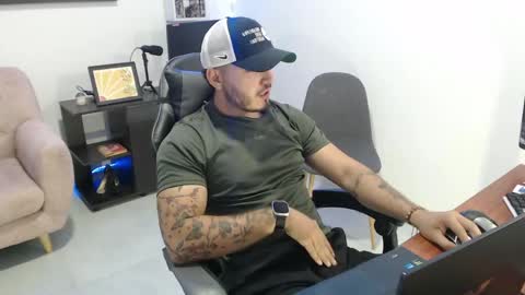 Snapshot of thiago_420 chatting on 27, 5, 2026 thiago_420 online show from 27, 5, 2026
