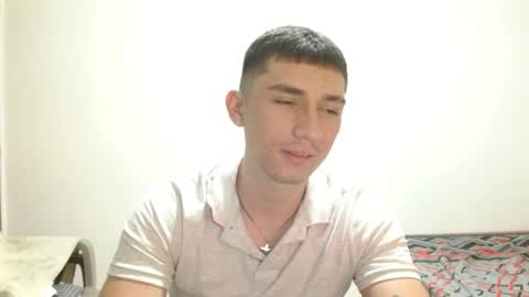 thiago_deseo69 online show from 20, 5, 2026