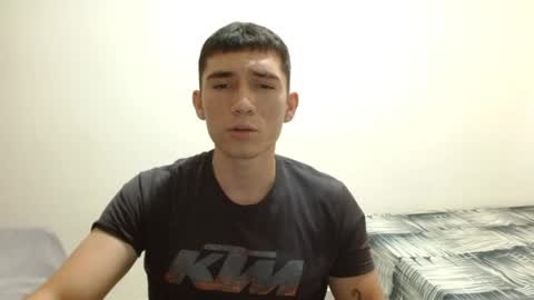 thiago_deseo69 online show from 27, 5, 2026