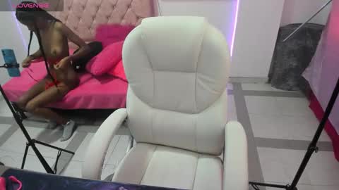 thianahorny online show from 27, 10, 2025