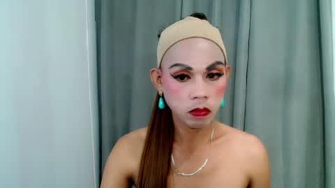 Snapshot of thick_bigcock13 chatting on 19, 7, 2026 gil online show from 19, 7, 2026