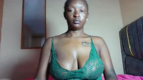 thick_booby83 online show from 22, 3, 2026