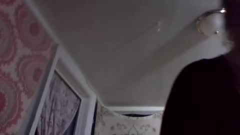 thickandjuicy2100 online show from 5, 12, 2025