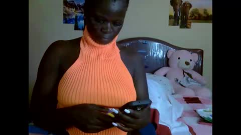 thickassvillageebony online show from 14, 10, 2025
