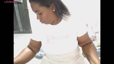 XIOMARA  online show from 1, 12, 2025