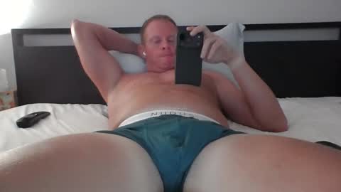 Snapshot of thickkredd8 chatting on 15, 2, 2026 thickkredd8 online show from 15, 2, 2026