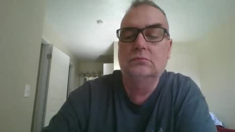 Snapshot of thickwhiteload chatting on 6, 5, 2026 thickwhiteload online show from 6, 5, 2026