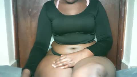 thickybabe_05 online show from 19, 1, 2025