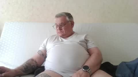 Snapshot of thierrysymp chatting on 15, 5, 2026 Thierrysymp online show from 15, 5, 2026