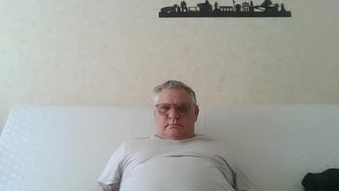 Snapshot of thierrysymp chatting on 23, 5, 2026 Thierrysymp online show from 23, 5, 2026