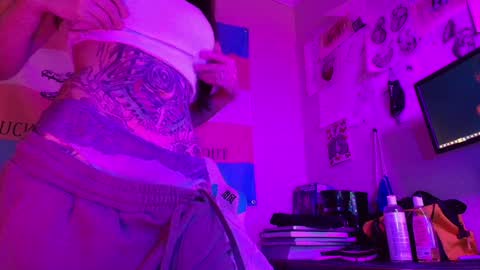 snacks online show from 13, 1, 2025