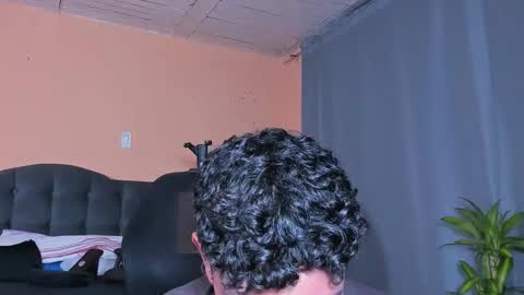 Thiiago online show from 12, 1, 2025