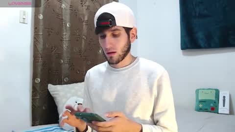 Thiiago online show from 1, 12, 2025