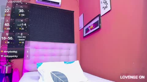 Eva  online show from 25, 2, 2025