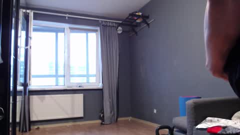 Snapshot of this_is_andy chatting on 16, 9, 2025 Andy online show from 16, 9, 2025