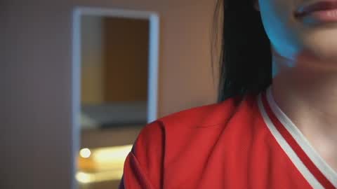 Snapshot of this_is_lilly chatting on 27, 5, 2026 Lilly online show from 27, 5, 2026
