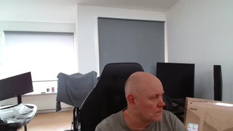 thomas315627 online show from 17, 3, 2026