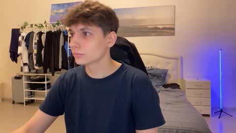 Thomas Hill online show from 15, 9, 2025