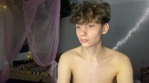 Snapshot of thomas617826 chatting on 14, 6, 2026 Thomas Hill online show from 14, 6, 2026