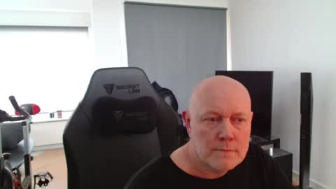Snapshot of thomas806035 chatting on 6, 7, 2026 thomas806035 online show from 6, 7, 2026