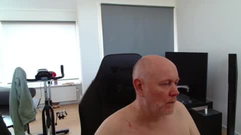Snapshot of thomas806035 chatting on 18, 7, 2026 thomas806035 online show from 18, 7, 2026
