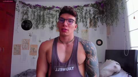 Thomas Grey online show from 31, 1, 2025