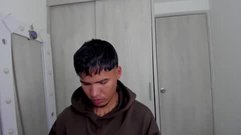 Thomas online show from 28, 4, 2026